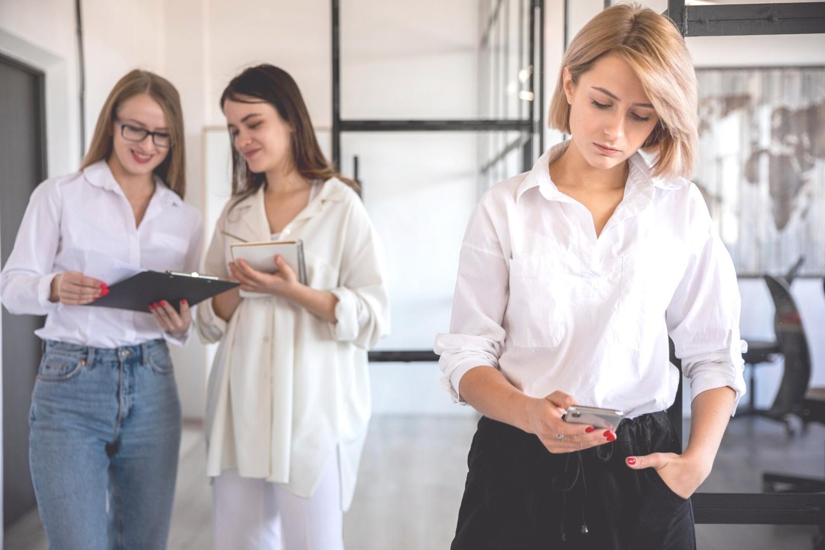 Finanzteam bei der Besprechung